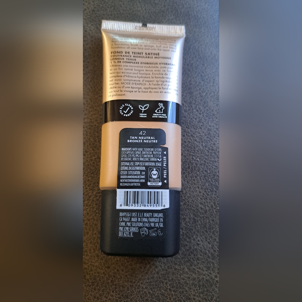 e.l.f. Soft Glam Satin Foundation Long Lasting 42 Tan Neutral Medium Coverage - Picture 2 of 2